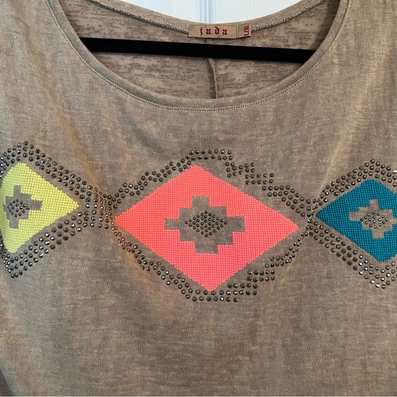 Jada, lightweight long sleeve top with embellishment - Picture 2 of 3